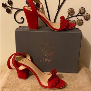 BRAND NEW!! Vince Camuto Sandals